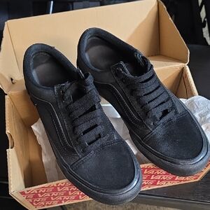 Vans Men's All-Black Sneakers